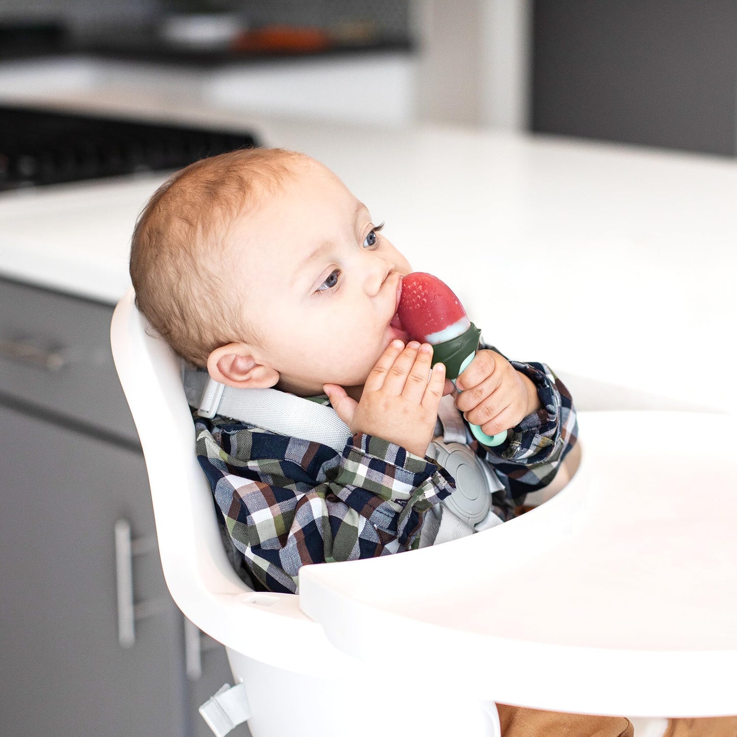 Boon Pulp Silicone Baby Fruit Feeder - Soft Silicone Baby Feeding - Fruit and Vegetable Baby Led Weaning Supplies - Baby Feeding Essentials