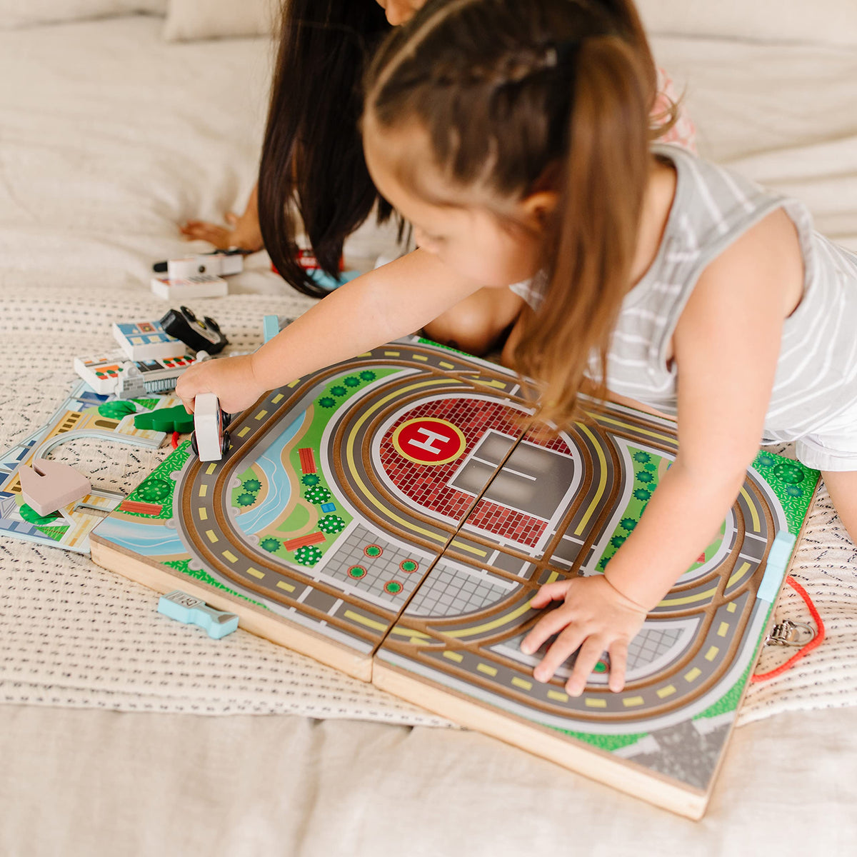 Melissa & Doug 18-Piece Wooden Take-Along Tabletop Town, 4 Rescue Vehicles, Play Pieces, Bridge