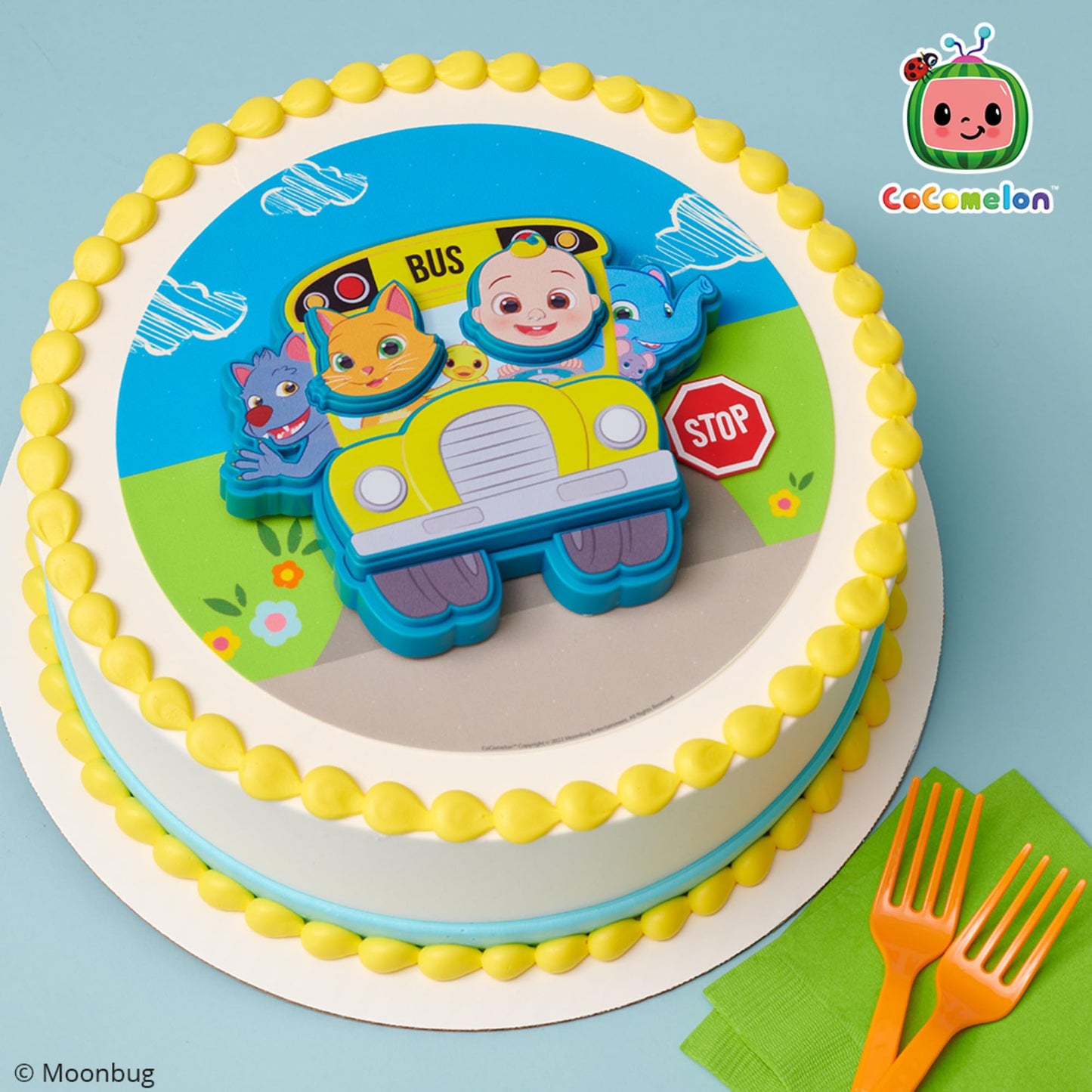 DECOPAC DecoSet CoComelon Ready for Adventure! Cake Topper, 4 Piece Cake Decoration Set With JoJo, Kittens, Wally, and Ello Puzzle Jigsaw (27978)