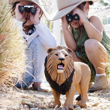 Safari Ltd. Lion Figurine - Detailed 9.5" Plastic Model Figure - Fun Educational Toy for Boys, Girls & Kids Ages 1+