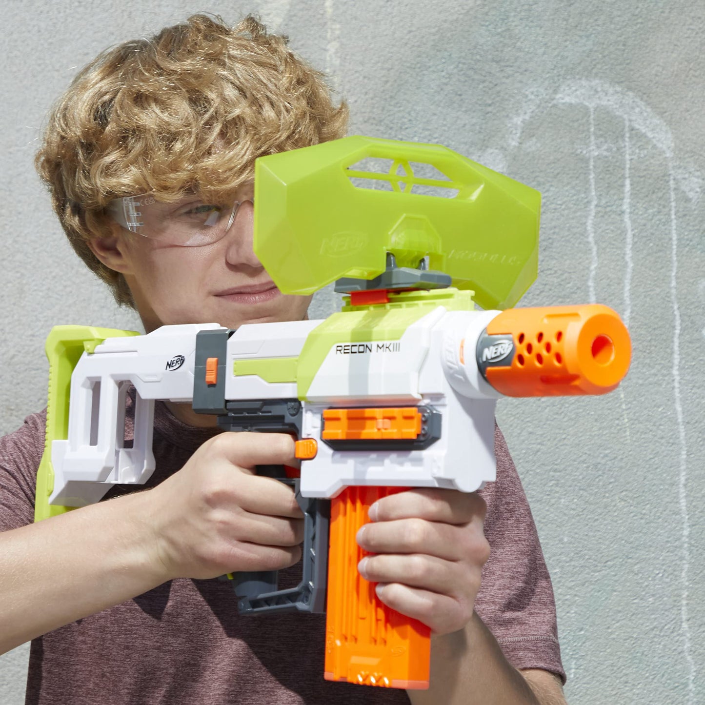 Nerf Modulus Recon MKIII Blaster, Removable Stock & Barrel, 12-Dart Clip, 12 Nerf Elite Darts, Dart Shield, Kids Outdoor Toys (Amazon Exclusive)