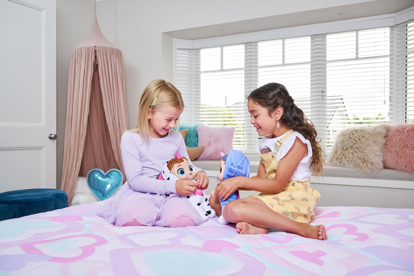 Babycorns Interactive Baby Doll Series 1 Large (Unicorn) by ZURU with Lights and Sounds, Magical Babydolls, Surprise, Unboxing, Girls, Dolls, Story