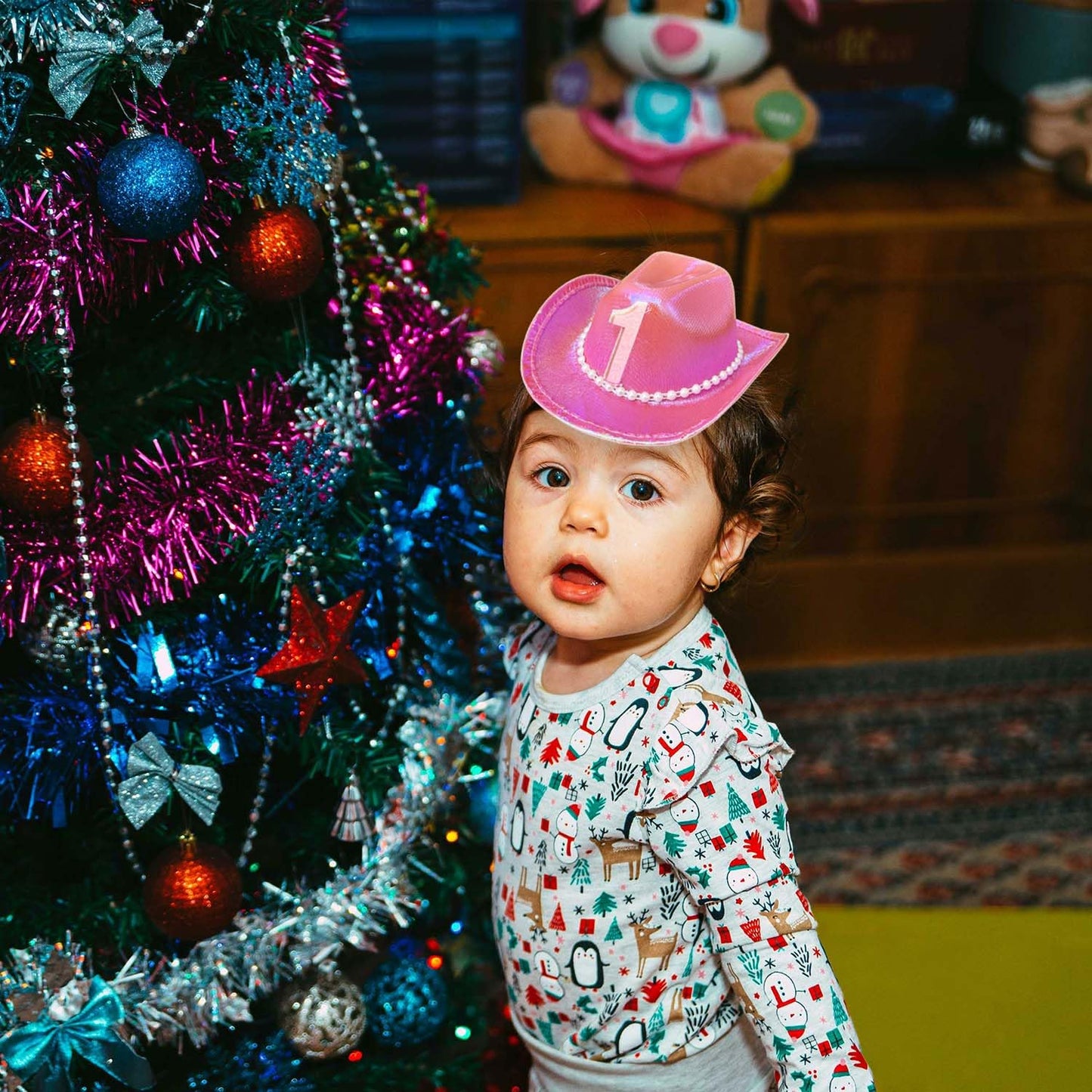 1st Birthday Cowboy Hat, Pink Girls Cowgirl Party Decorations Hat Neon Sparkly Glitter First Rodeo Birthday Party Crown for Western Baby Toddler Party