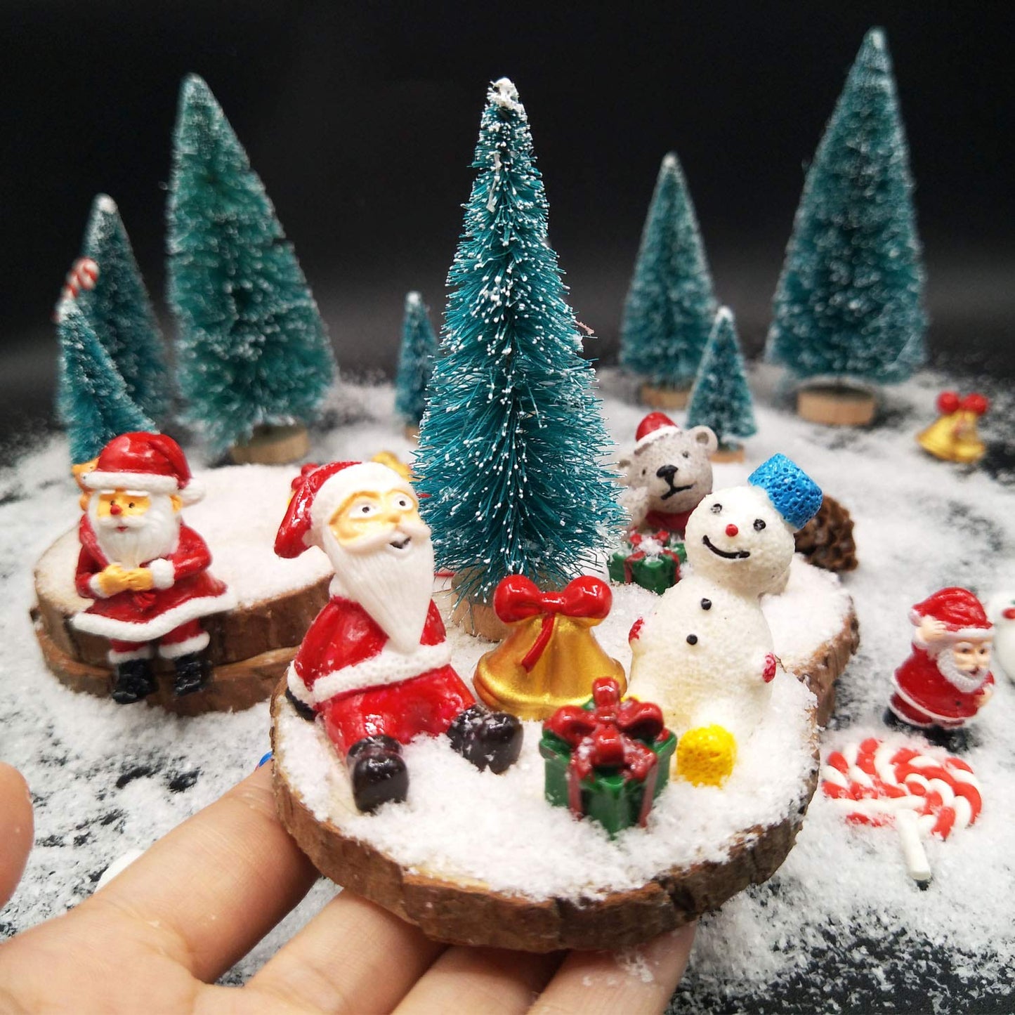 EMiEN 45 PCS Miniature Christmas Ornament,Kits for DIY Fairy Garden,Mini Snowman, for Christmas Party Decoration,Micro Landscape Accessories