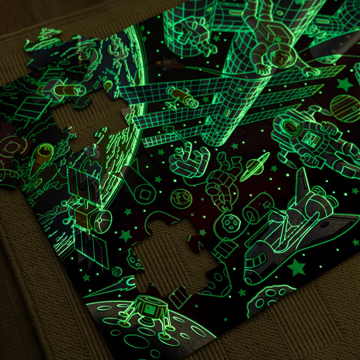 Melissa & Doug Outer Space Glow-in-the-Dark Cardboard Jigsaw Floor Puzzle - 48 Pieces, for Boys and Girls 3+ - FSC-Certified Materials