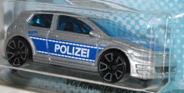 Hot Wheels Volkswagen Golf MK7 Vehicle 1:64 Scale Car, Gift for Collectors & Kids Ages 3 Years Old & Up