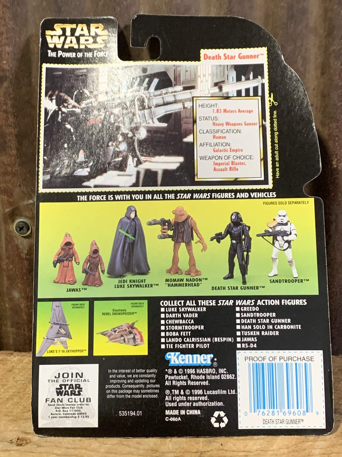 Star Wars The Power of the Force Death Star Gunner with Imperial Blaster and Assault Rifle (Green Holo Card)