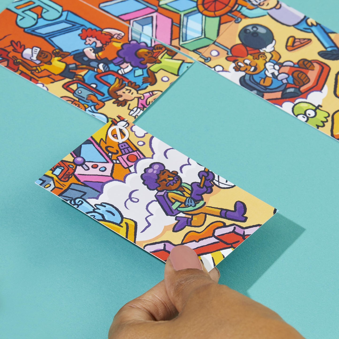 Hasbro Gaming Puzl It Game, Competitive Puzzle Card Game, Kids & Family Games, 2 to 6 Players, Pizza Party Theme, Fun Summer Activities, Vacation