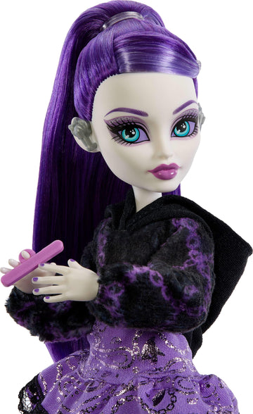 Monster High Self-Scare Secrets Spectra Vondergeist Doll and Accessories Set with 13 Realistic Surprises Like Manicure Kit and Record Player