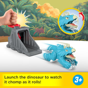 Fisher-Price Imaginext Jurassic World Launcher Set with 4.25-inch Chomping Toy Triceratops Dinosaur, Blaster & Food Projectile