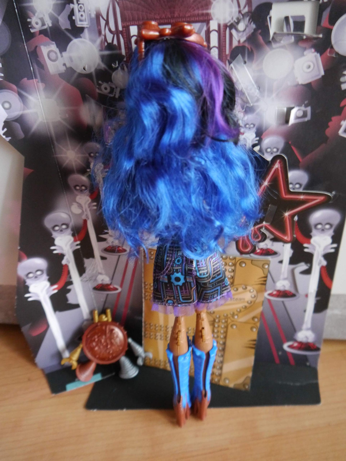 Monster High Art Class Robecca Steam Doll