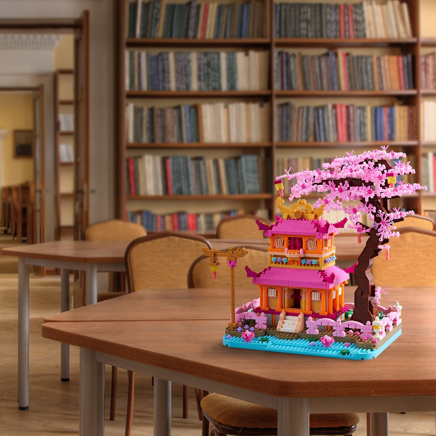 LUKHANG Cherry Blossom Tree House Micro Building Blocks Set Enjoy Flower Pavilion 1810pcs Exquisite Architecture Model Kit for Women (Adults Age