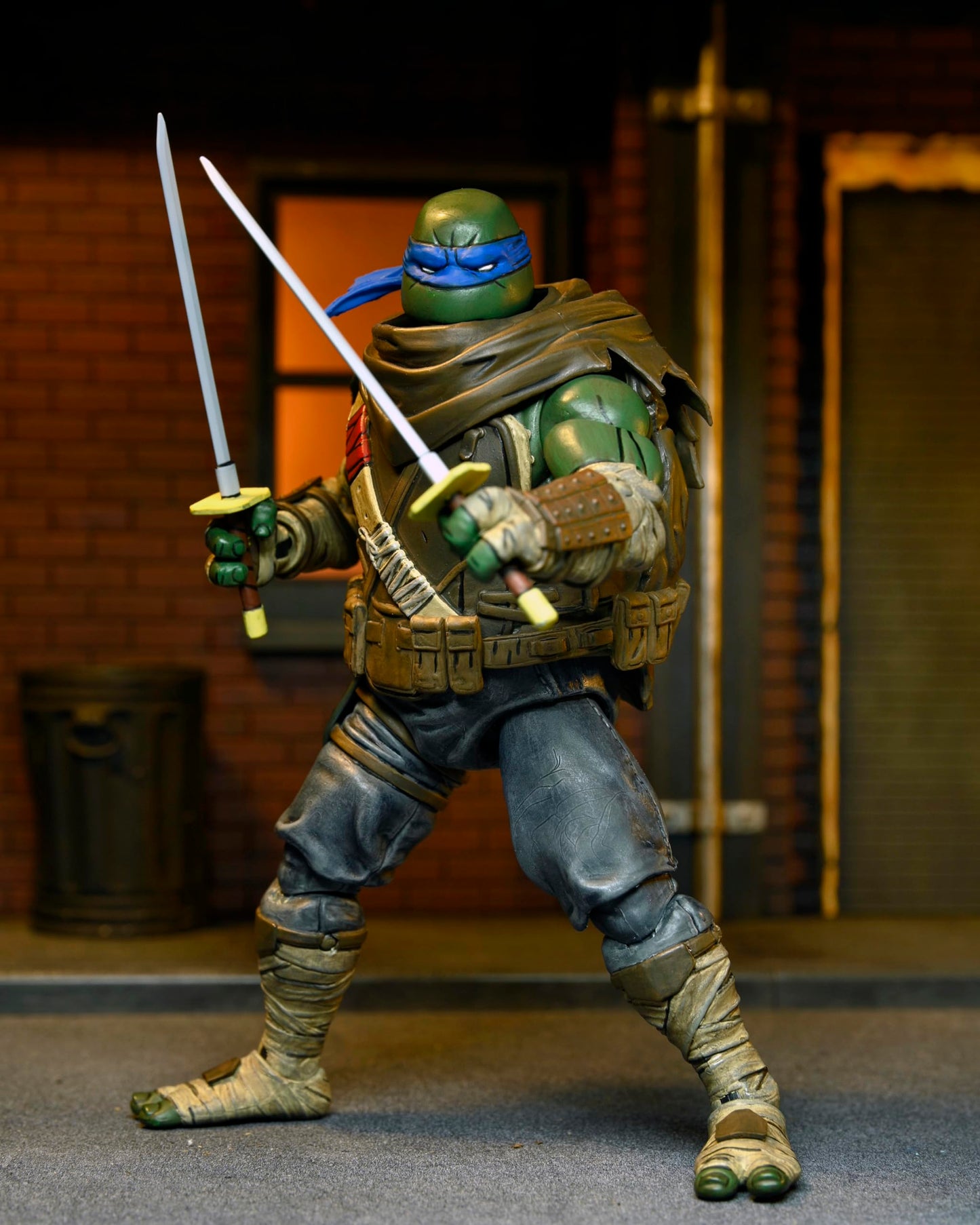 NECA TMNT (The Last Ronin) - 7” Scale Action Figure - Ultimate Leonardo