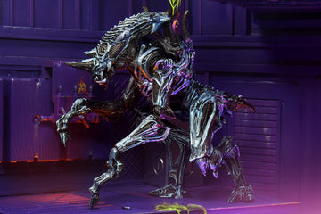 Alien - Ultimate Rhino Alien (Kenner Tribute) Version 2 - 7" Scale Action Figure
