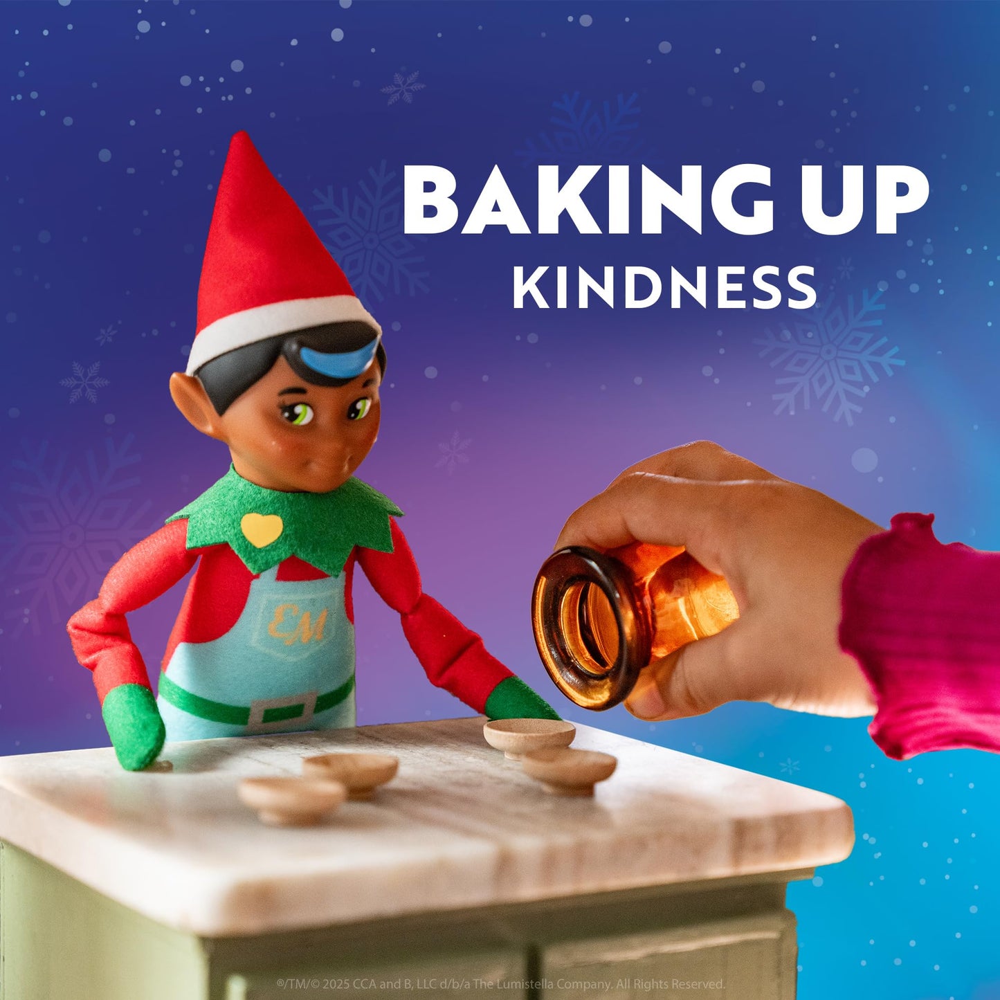 The Elf on the Shelf Elf Mates Chef with Brown Hair - Enchanted Forest Edition Doll with Scarf and Earmuffs - Champion of Kindness - for Ages 3+
