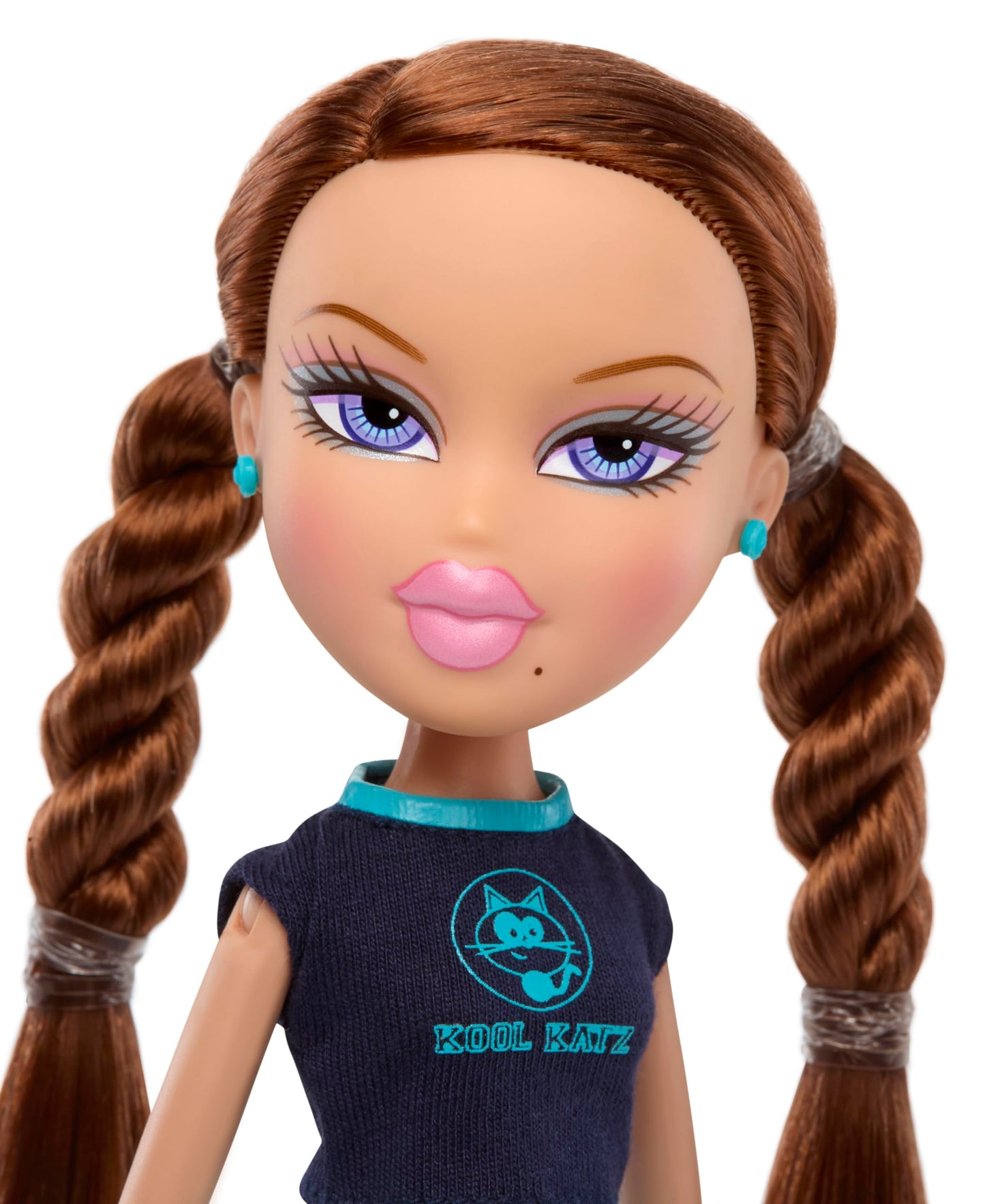 Bratz Play Sportz Roxxi Fashion Doll with Accessories, Soccer