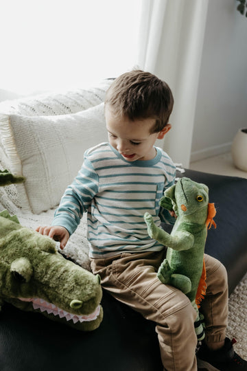 The Petting Zoo Iguana Stuffed Animal Plushie, Gifts for Kids, Wild Onez Reptile Animals, Iguana Plush Toy 18 Inches
