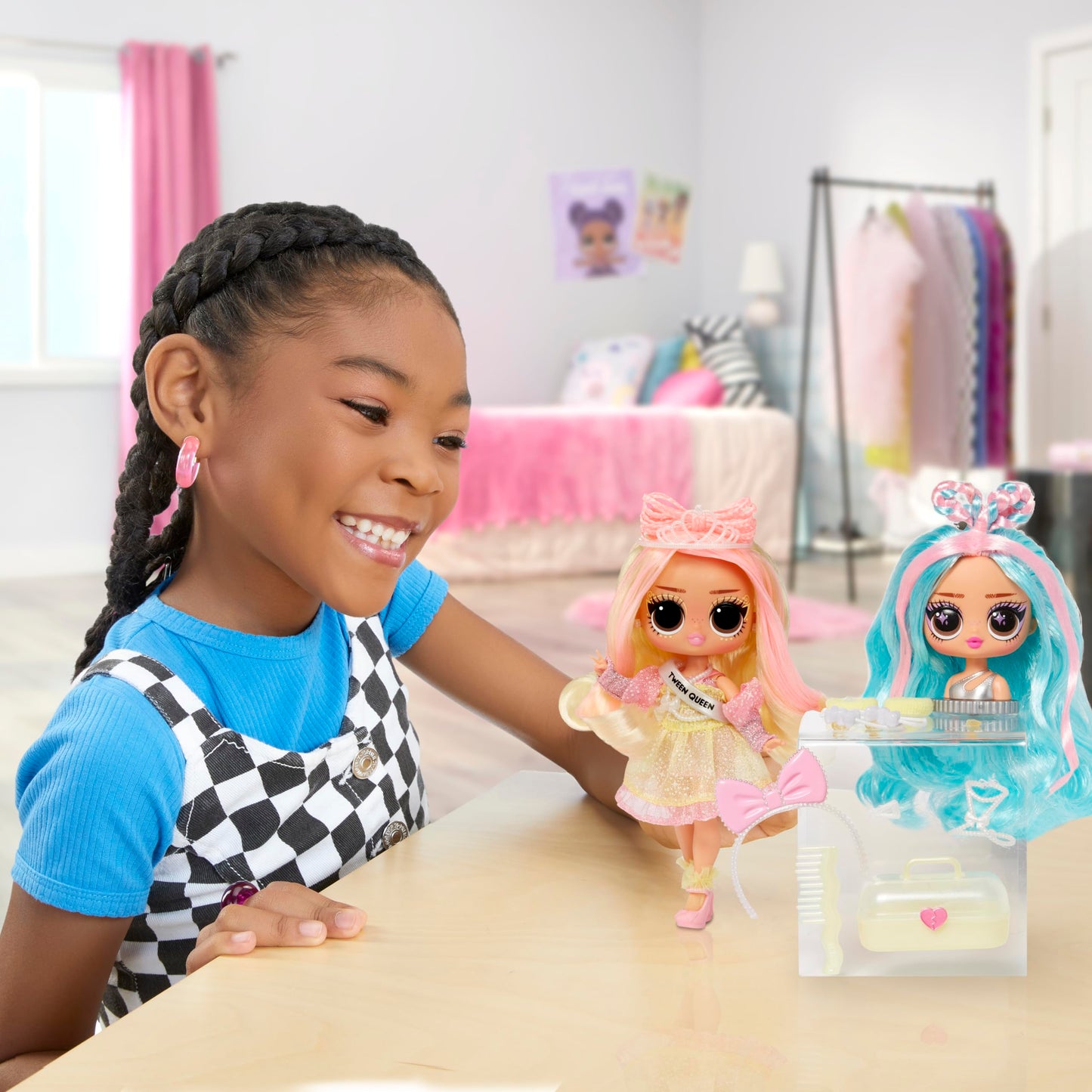 L.O.L. Surprise! Tweens Surprise Swap Braids-2-Waves Winnie Fashion Doll with 20+ Surprises Including Styling Head and Fabulous Fashions and
