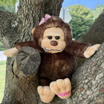 The Petting Zoo Bigfoot Girl Stuffed Animal Plushie, Gifts for Kids, Wild Onez Wildlife Animals, Bigfoot Ape Plush Toy 7 inches