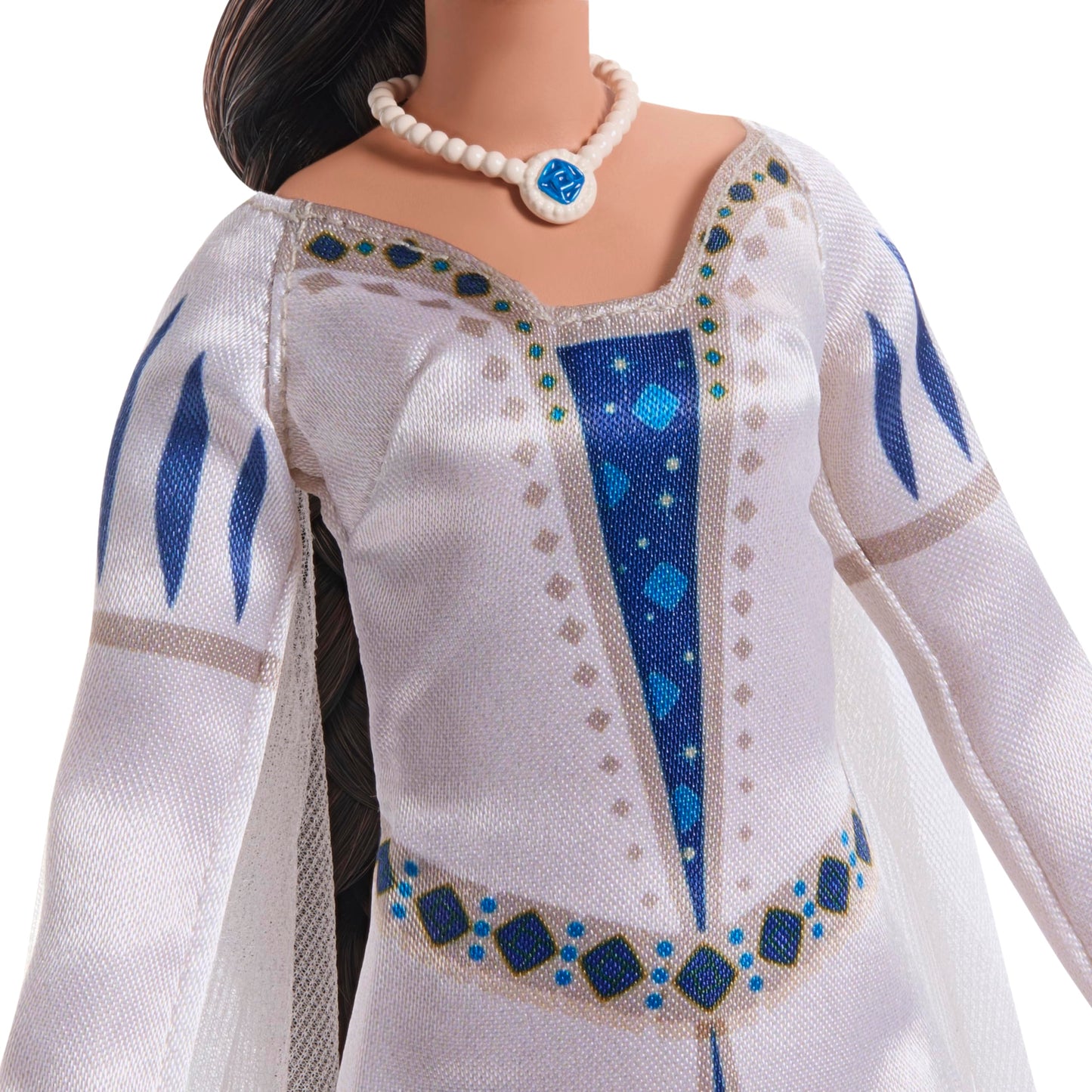 Mattel Disney Wish Toys, Queen Amaya of Rosas, Posable Fashion Doll with Removable Signature Outfit, Shoes & Accessories, Inspired by the Movie