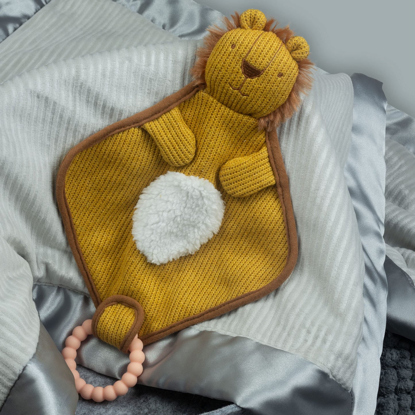 Mary Meyer Knitted Nursery Lovey with Silicone Teether, 10-Inches, Lion