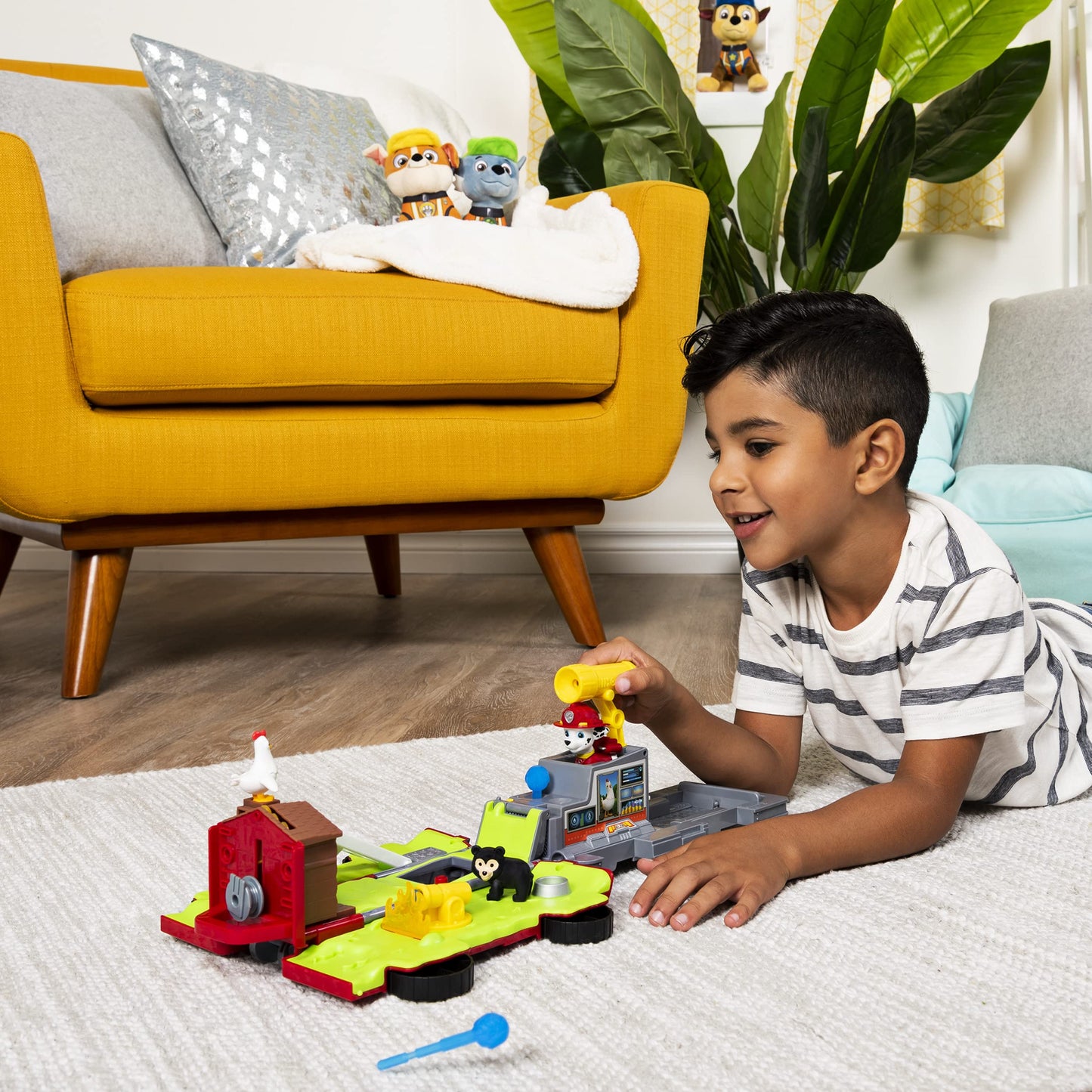 Paw Patrol, Marshall’s Ride ‘N’ Rescue, Transforming 2-in-1 Playset & Fire Truck, for Kids Aged 3 & Up