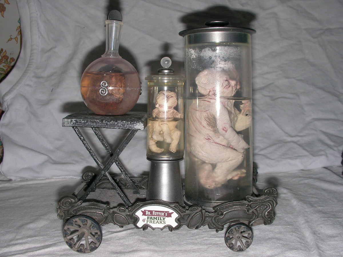 Clive Barker's Infernal Parade Figure: The Golem Elijah