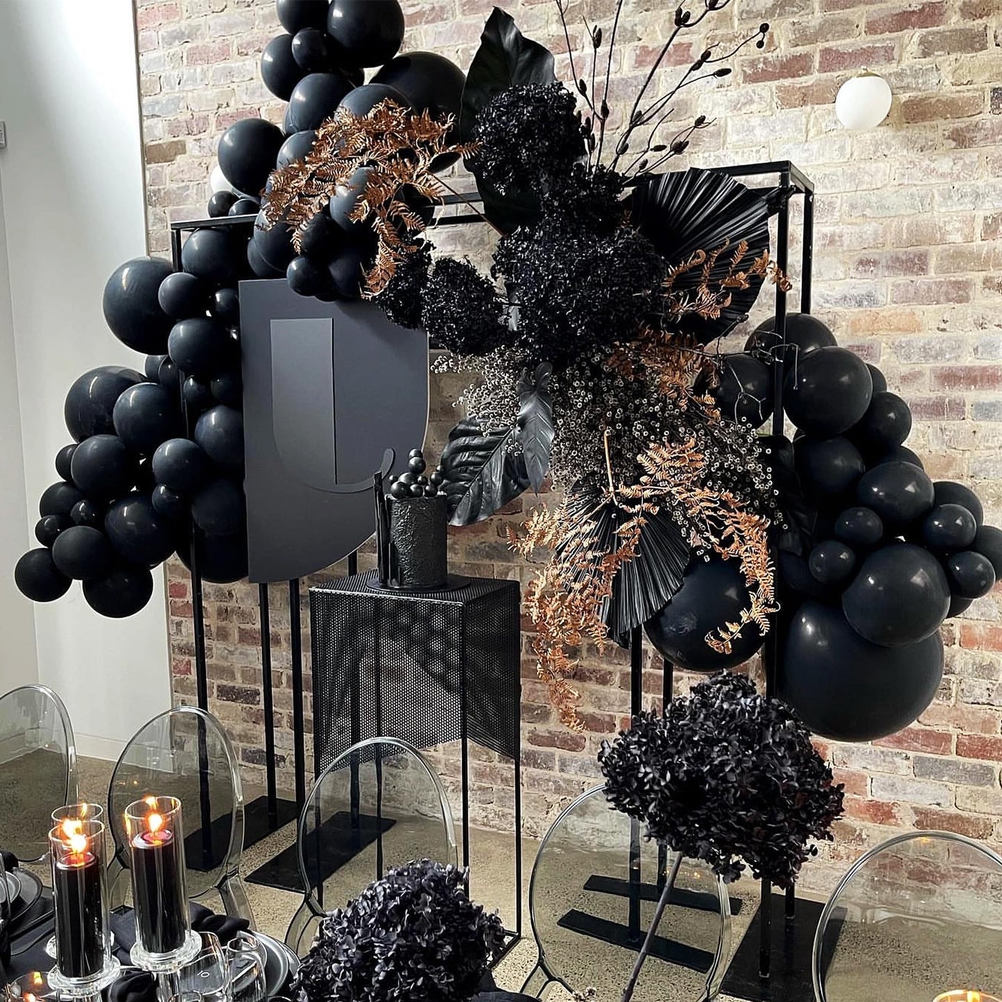 200 Pieces Black Balloons Different Sizes 5 10 12 18 Inch Latex Balloons Balloon Garland Arch Kit for for Black Themed Party Halloween Decorations