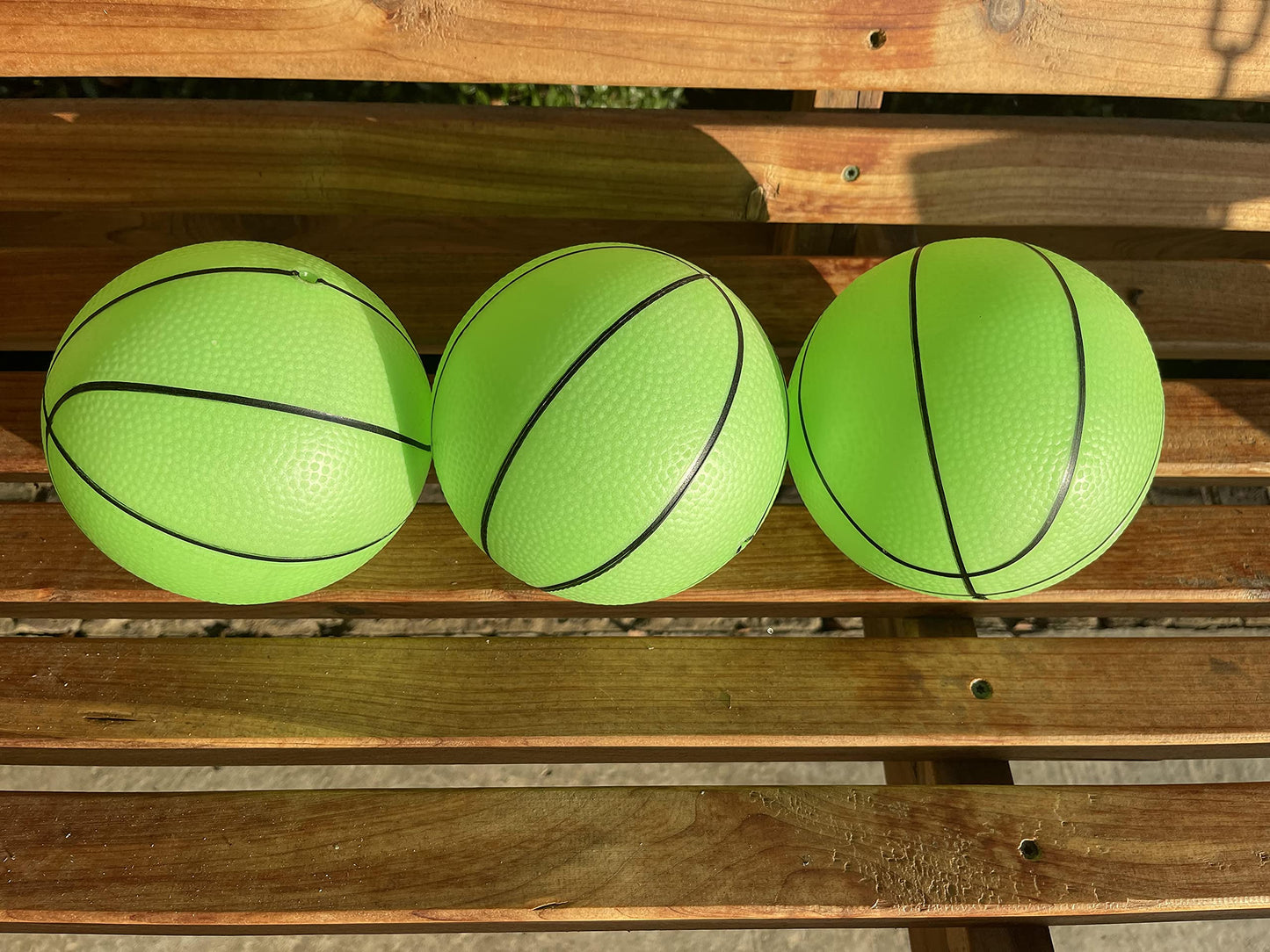 Toys+ Inflatable Glow in the Dark Mini Basketballs Includes Pump and Needle Magic Shot Pro Mini Hoop Basketballs (Glow in the Dark, 6Pack)