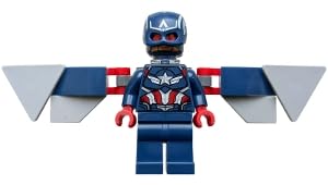 LEGO Marvel Superheroes: Captain America Minifigure in Collectible Rectangle Tin - Ages 6+