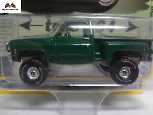 CHASE 1980 Chevrolet Custom Deluxe Stepside Truck Green "Muscle Trucks" Limited to 15808 pcs Worldwide 1:64 Diecast Model