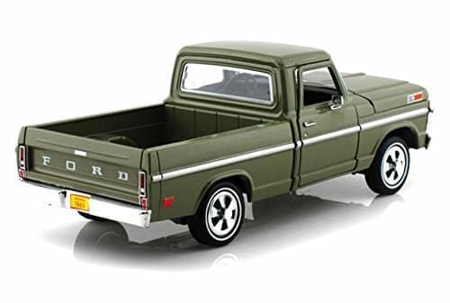 1969 Ford F-100 Pickup Truck Green 1/24 by Motormax 79315