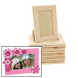Fun Express Wooden Picture Frames Bulk Set of 12 - Unfinished Wood Frames 5x7 for DIY Crafts | Customizable Photo Frames for Kids Art Projects, School