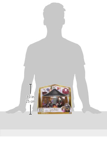 Wizarding World, Harry Potter Playset, Hagrid's Hut with 2 Figures and 9 Doll Accessories