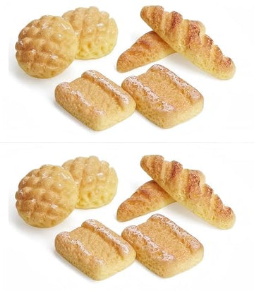 Hyper-Realistic Miniature Bread Set, 1/12 Scale Resin Food Props for Dollhouse Kitchens, Model Train Scenes, Photography and Mini Bakery Displays (6)