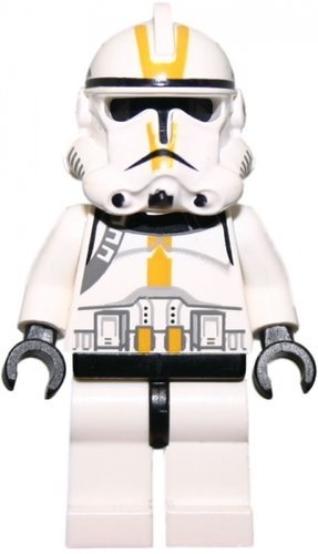 LEGO Star Wars: Yellow Ep 3 Clone Trooper Minifigure (Phase 2) with Blaster