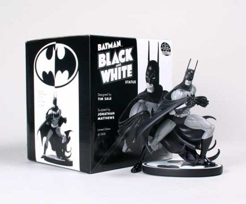 Batman: Black & White Mini-Statue Designed by Tim Sale