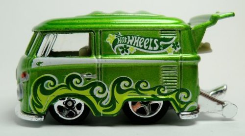Hot Wheels 2013-175 HW Showroom Volkswagen KOOL KOMBI Green 1:64 Scale by Mattel