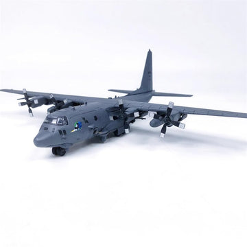 LATUROP 1/200 AC-130 Fighter Jet Model, Metal Pre-Build Diecast Airplane for Collection or Display, Highly Simulation Aircraft.