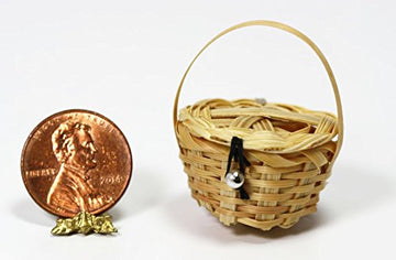 International Miniatures Dollhouse Miniature Picnic Basket with Lid
