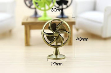 Brass Table Fan Dollhouse Decoration Accessories, 1:12 Dollhouse Miniature Scene Model Table Fan (30 x 43 mm)