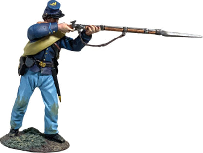 W. Britain American Civil War 31411 Union Corporal Standing Firing Rifle 1:30 Scale Metal