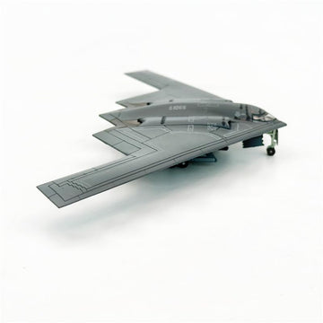 LATUROP 1/200 B-2A Spirit Stealth Bomber, Metal Pre-Assembled Aircraft Model, Military Diecast Airplane with Display Stand for Collection or Gift.