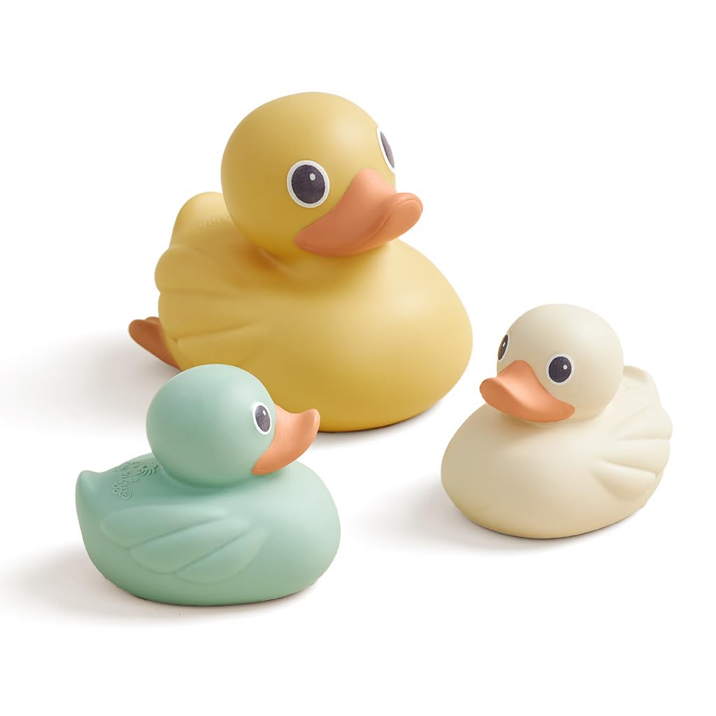 Itzy Ritzy Ducky Family - 3-Piece Floating Bath Toy Set with Watertight Design - Soft, Squeezable Ducks Designed for Ages 6 Months and Up (Ducks)