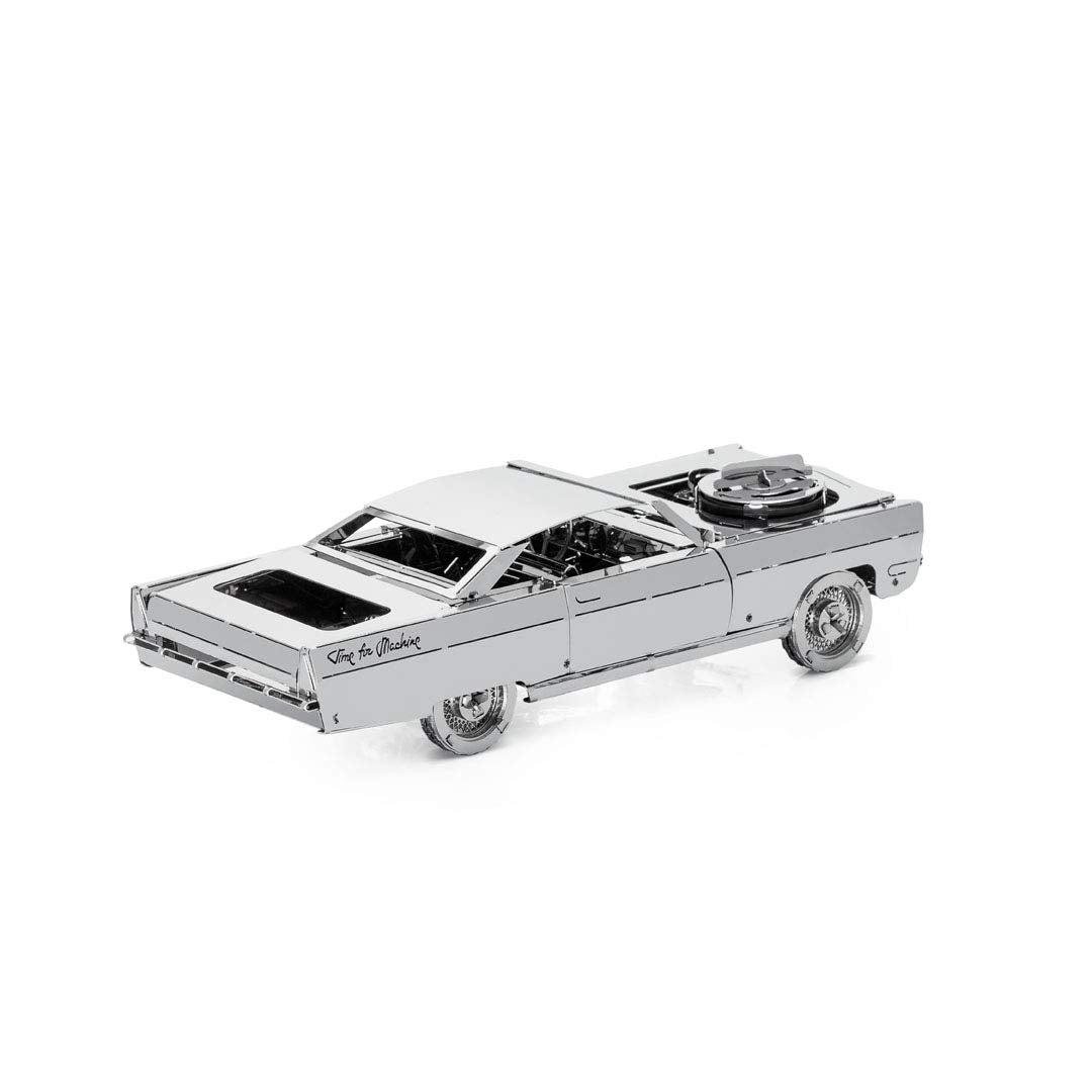 Model Car Kit - 3D Model kit Royal Voyager - Moving Wind-Up Retro Car Model | 3D Puzzle for Adults - Metal DIY Kit | Beautiful Metal Model Car