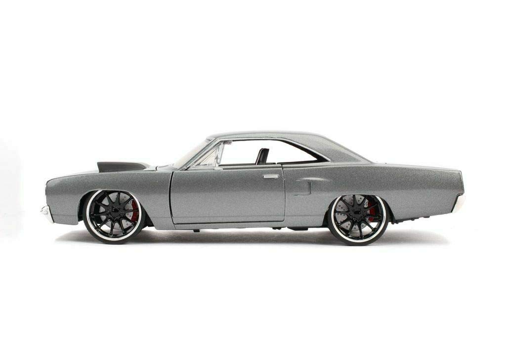 Jada Fast & Furious 1:24 Dom's 1970 Plymouth Roadrunner Die-cast Car, Toys for Kids and Adults