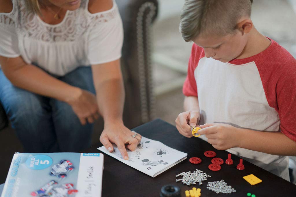 MALUVRIAN Erector Set STEM Educational Kit | Construction Set for Boys & Girls | Metal Erector Set | Building Kit for Boys Age 8-12 | 236-Piece