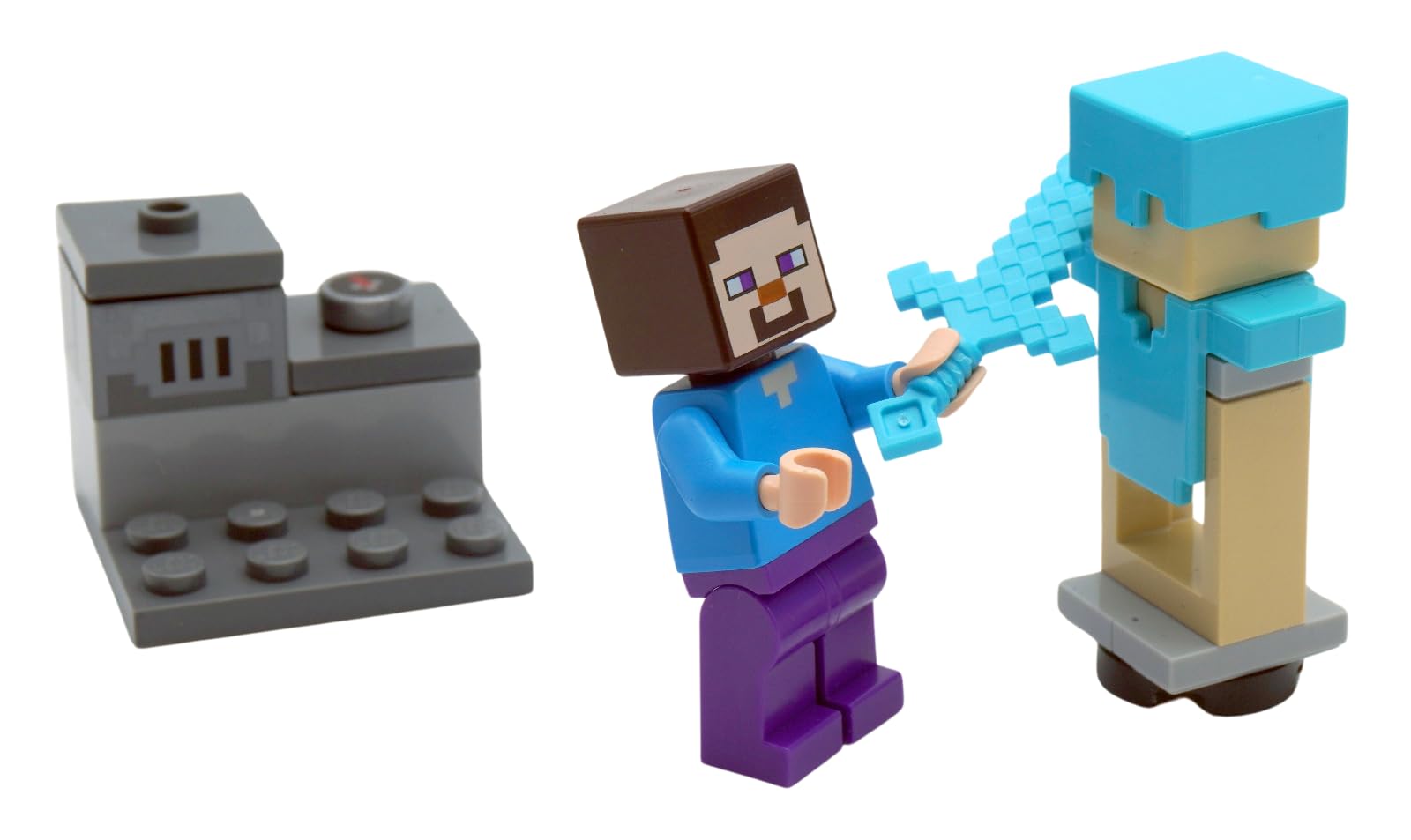 LEGO Minecraft: Steve Minifigure with Furnace and Diamond Armor
