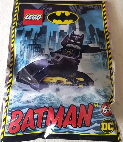 LEGO DC Superheroes: Batman Minifigure with Jet Ski and Bat-a-Rang