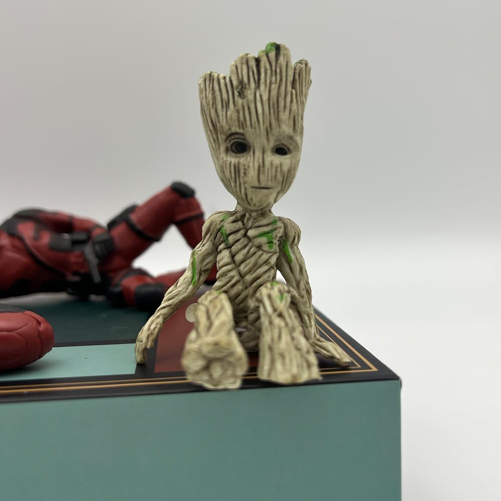 CLJFLHCC 5Pcs Action Figure Set, Birthday Cake?Classics Figures Model for Home, Car, Desk and Computer Decorations?The Best Gift